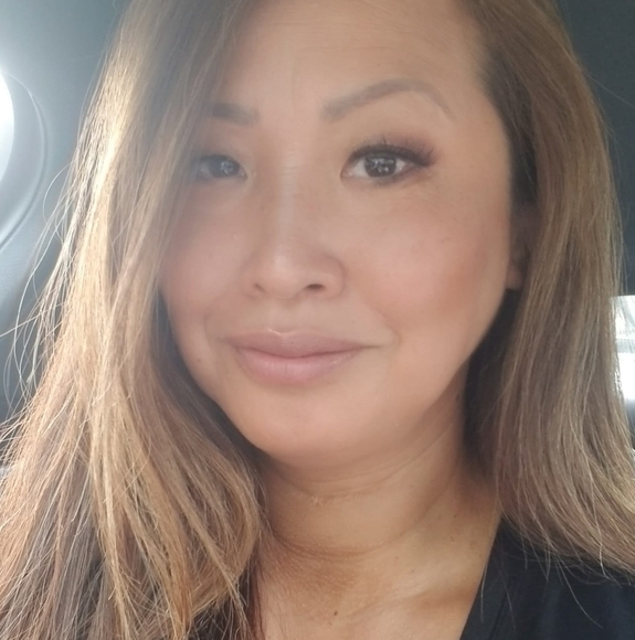 Meet your Posher, Kim - Picture 1 of 1